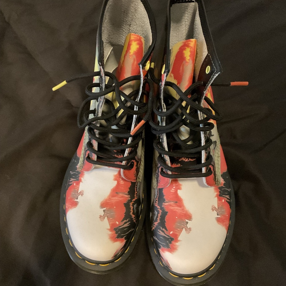 Dr Marten 1460 Tate Volcano Flare - Picture 2 of 7